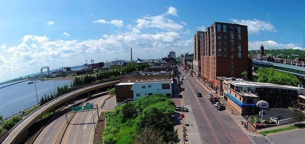 Voyageur Lakewalk Inn Duluth Extérieur photo